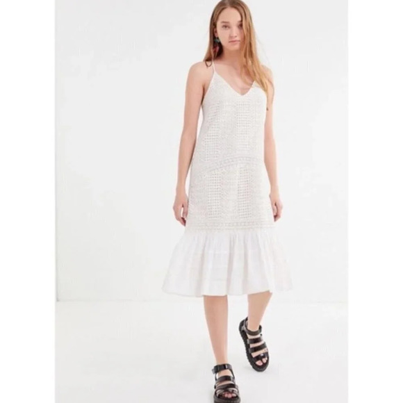 Urban Outfitters Leo Embroidered Tulip Midi Dress Cream White Sz S - Picture 2 of 8